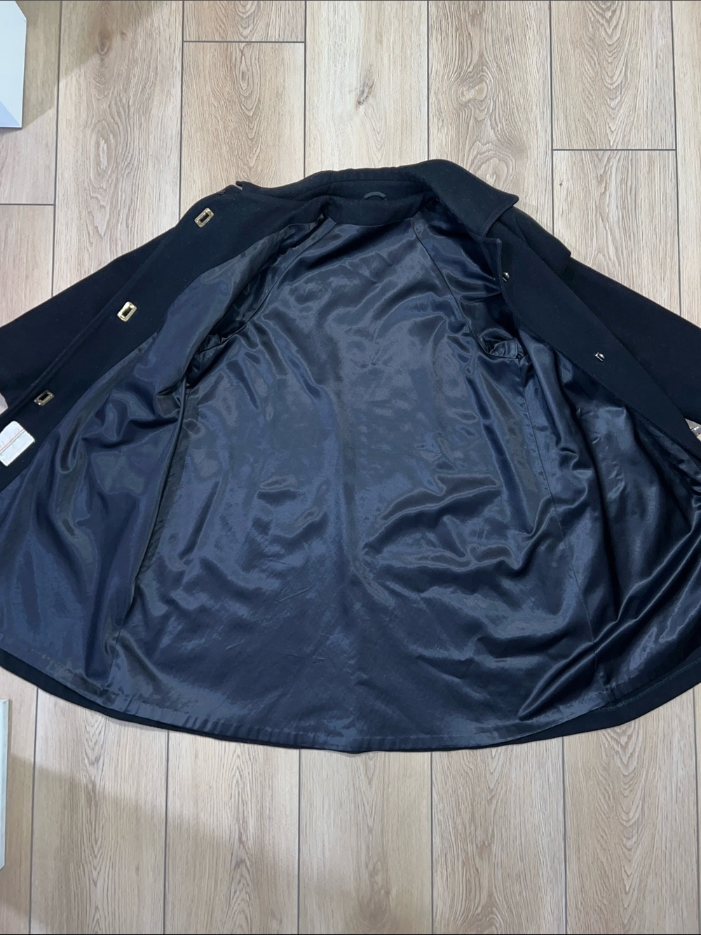 Vintage Westfield Black Pure Virgin Wool A-Line Pea Coat with Gold-Tone Buttons - Picture 10 of 10